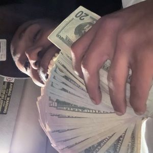 Meet your Posher, Phillip